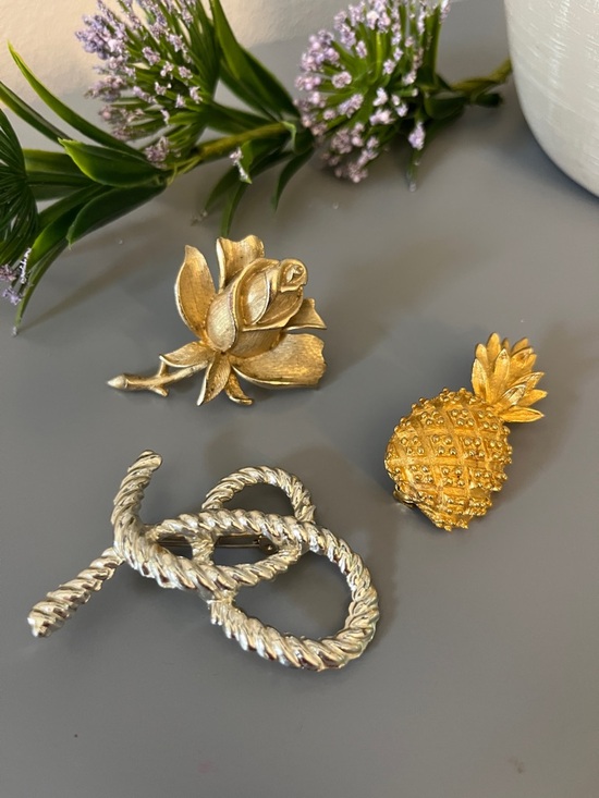 Various Jewelry - Gold & Silver Decorative Brooch Trio — Rose, Pineapple & Rope Knot